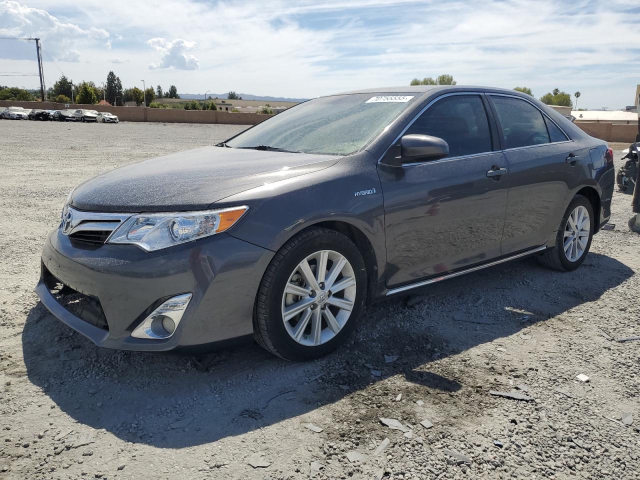 TOYOTA CAMRY HYBRID