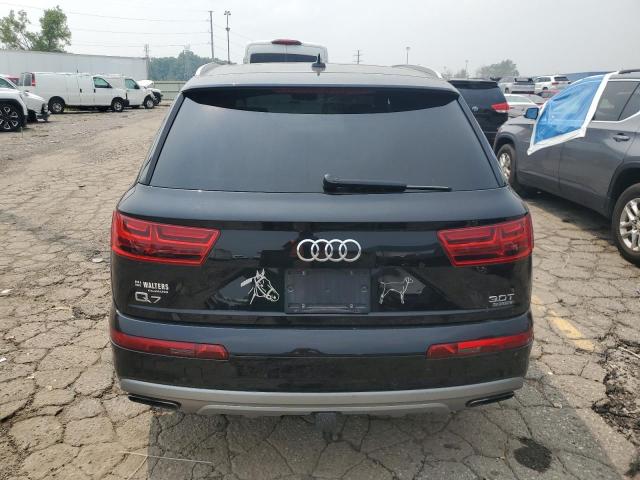 2017 AUDI Q7 PREMIUM WA1LAAF70HD035995