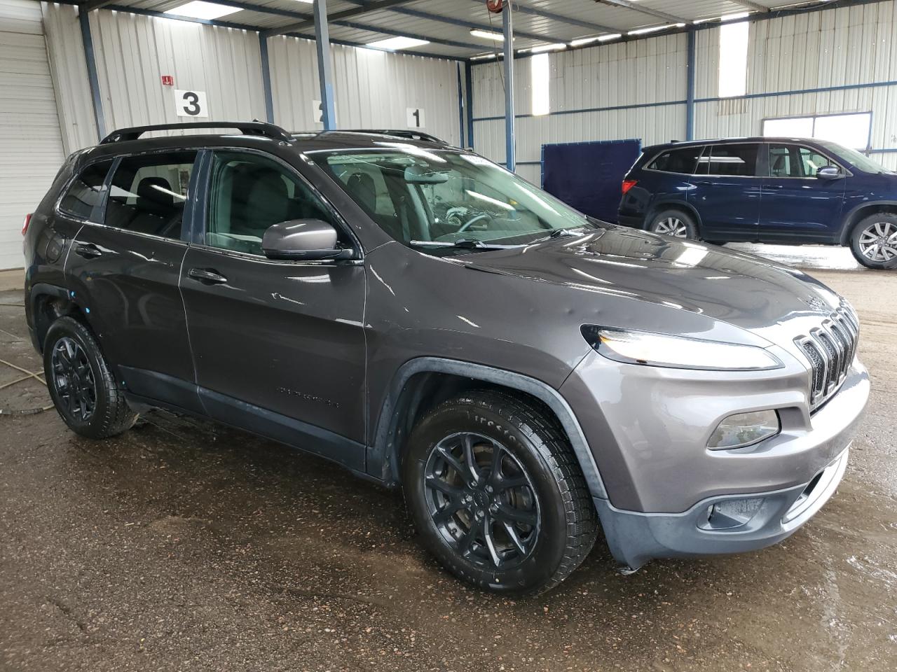 JEEP GRAND CHEROKEE LATITUDE