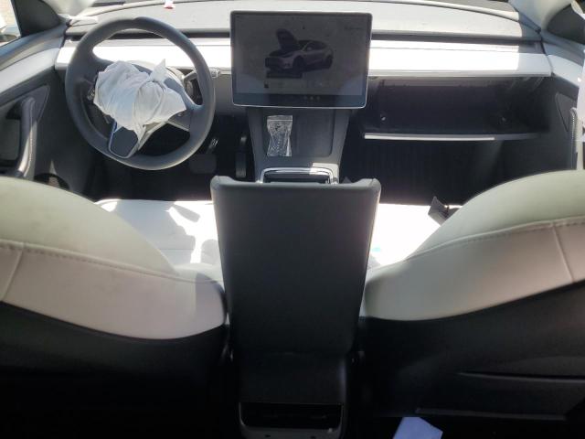 2024 TESLA MODEL Y 7SAYGDEE5RF213540