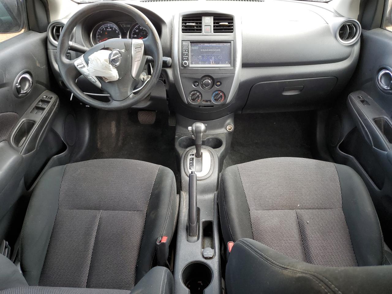 NISSAN VERSA S