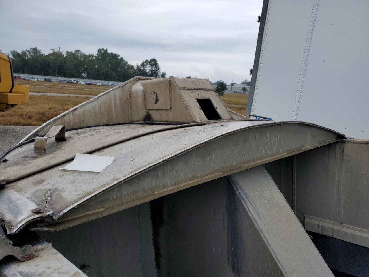 Lot #3297102492 1995 TRAV DUMP TRAIL