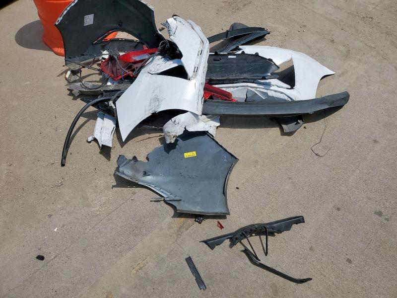 2020 HYUNDAI ELANTRA SE - 5NPD84LF3LH616588