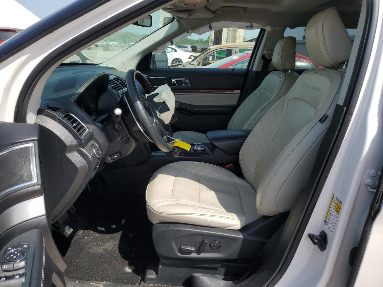 FORD EXPLORER PLATINUM