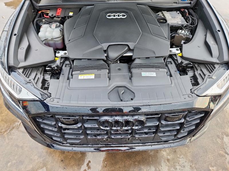 2021 AUDI Q8 PREMIUM WA1EVAF1XMD042102