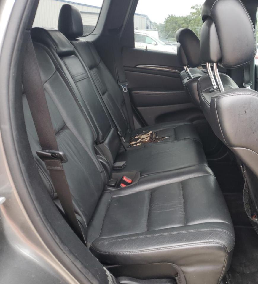 JEEP GRAND CHEROKEE LAREDO