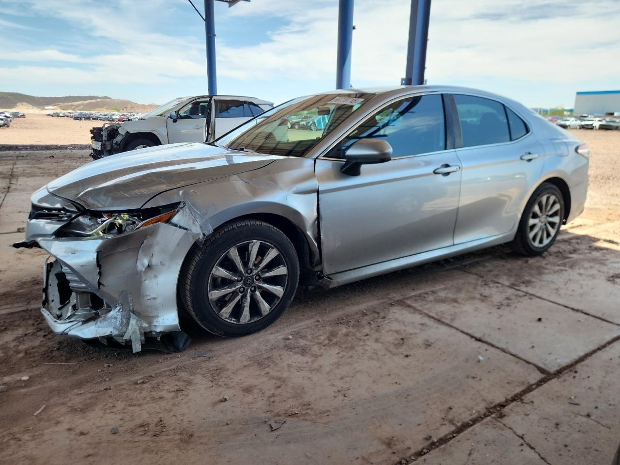 TOYOTA CAMRY L