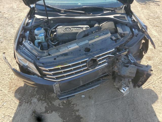 2017 VOLKSWAGEN PASSAT SE - 1VWBT7A38HC031800
