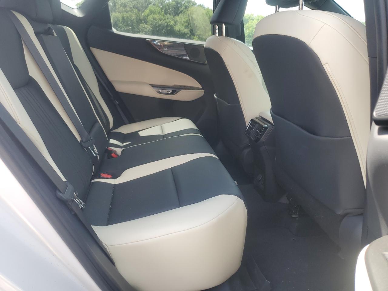 LEXUS NX 350 PREMIUM