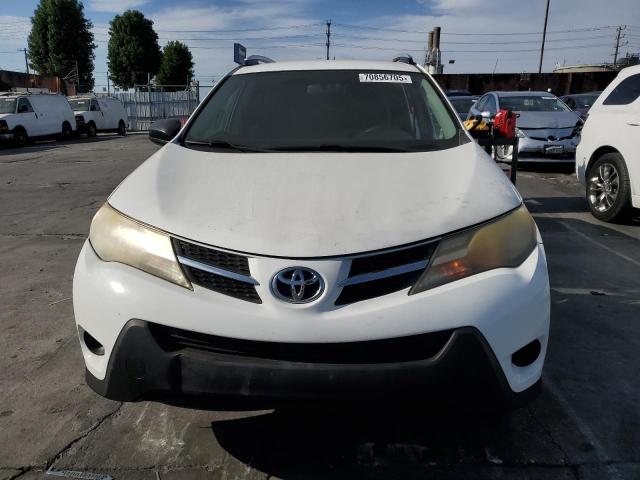 2015 TOYOTA RAV4 LE JTMZFREV7FD068375