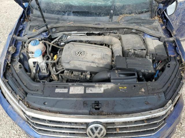 2017 VOLKSWAGEN PASSAT SE - 1VWGT7A34HC068588
