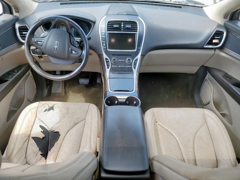 2017 LINCOLN MKX RESERV 2LMPJ8LRXHBL10526