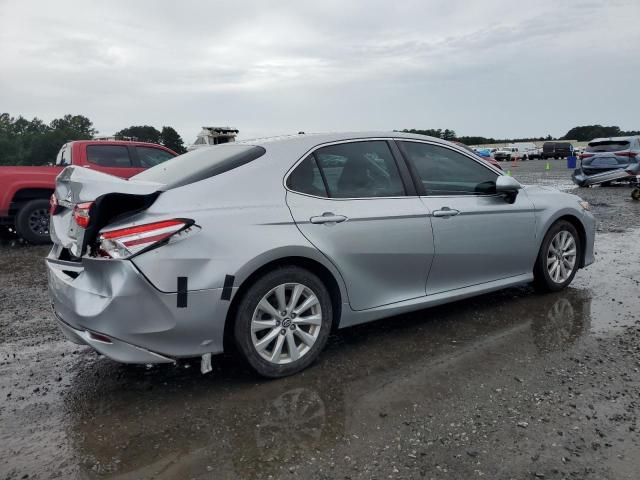 2018 TOYOTA CAMRY L 4T1B11HK4JU574768