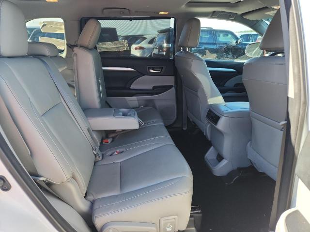 2017 TOYOTA HIGHLANDER - 5TDKZRFH6HS525315
