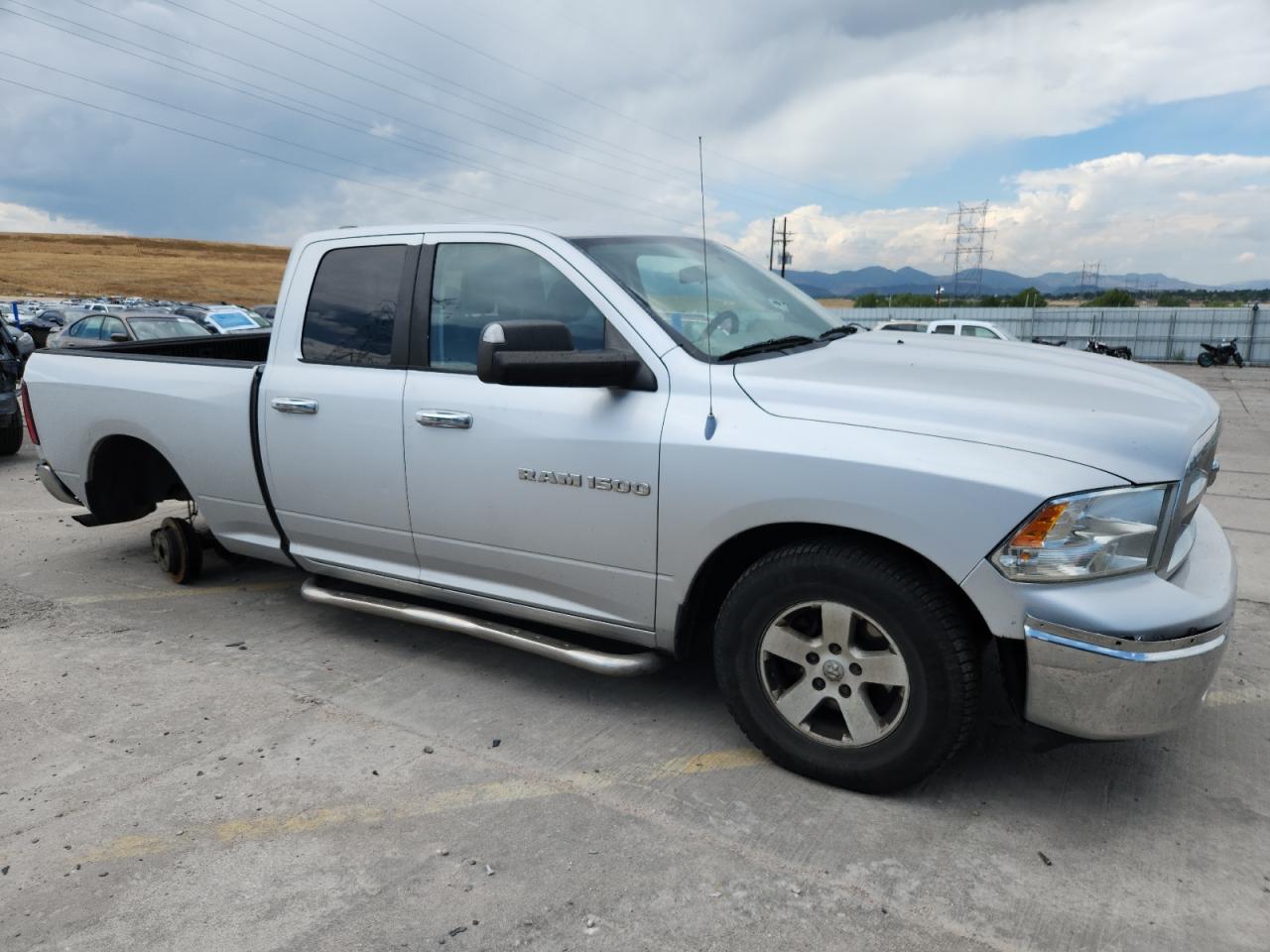 DODGE RAM 1500 SLT