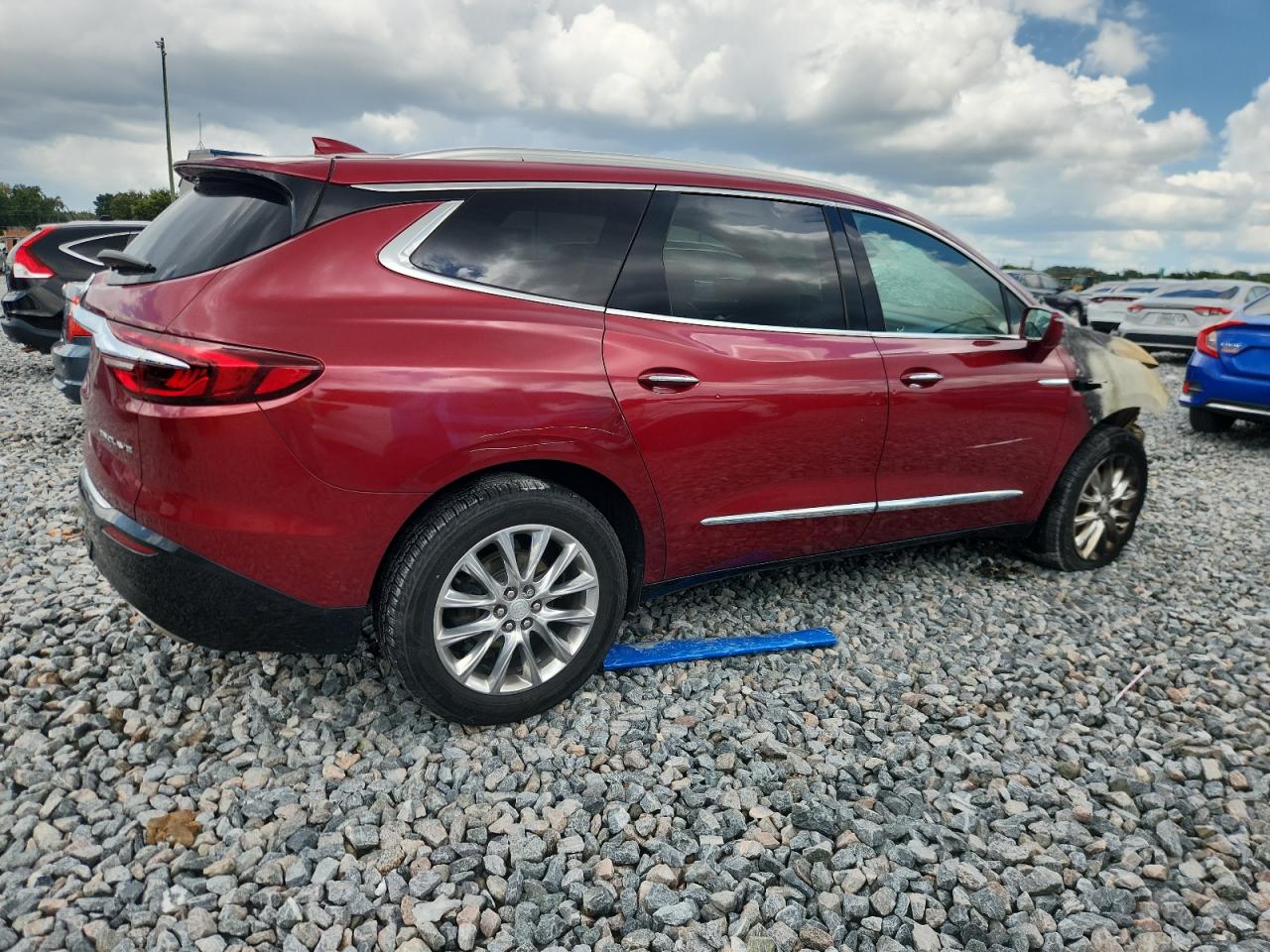 BUICK ENCLAVE ESSENCE