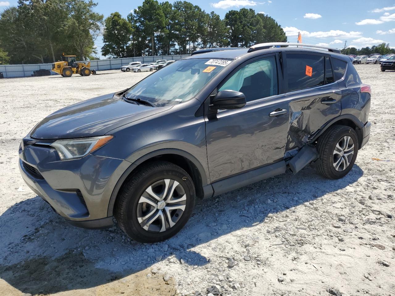 TOYOTA RAV4 LE