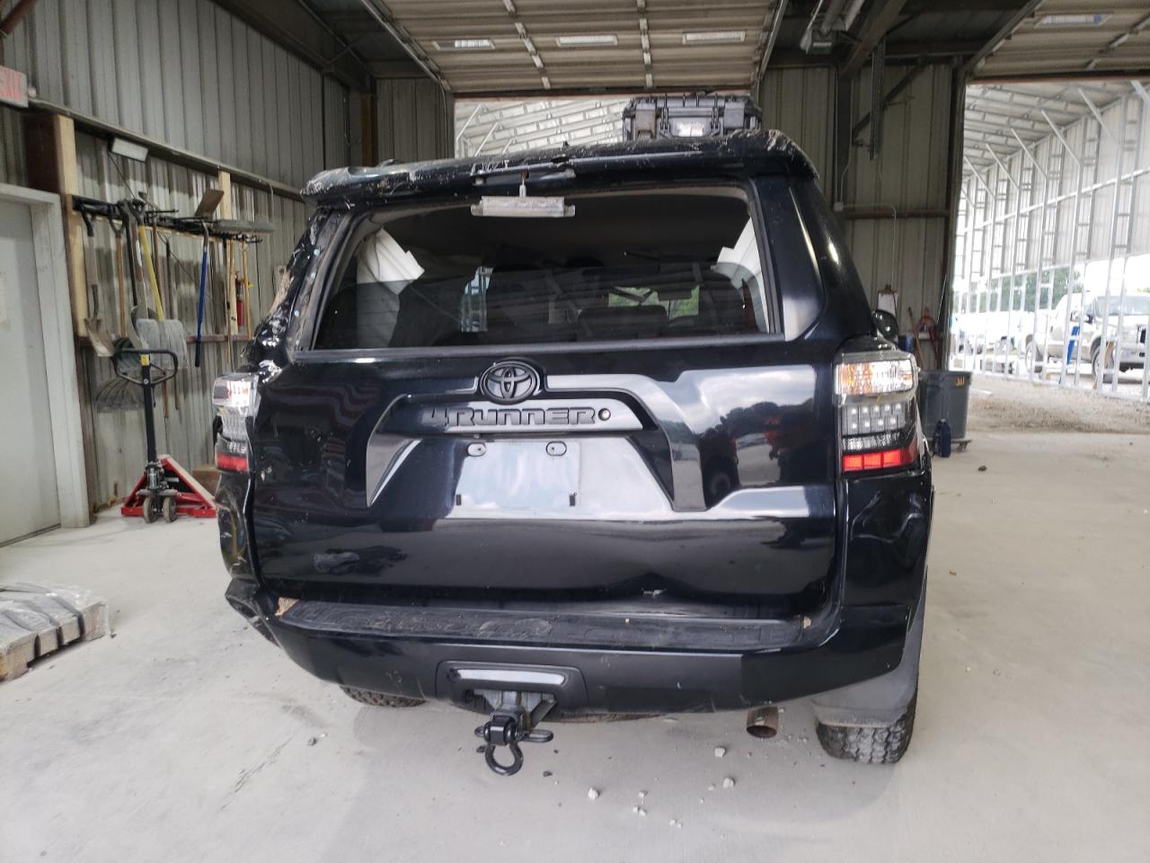 TOYOTA 4RUNNER SR5/SR5 PREMIUM