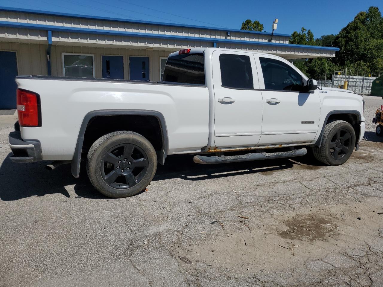 GMC SIERRA 1500 K1500 SLE