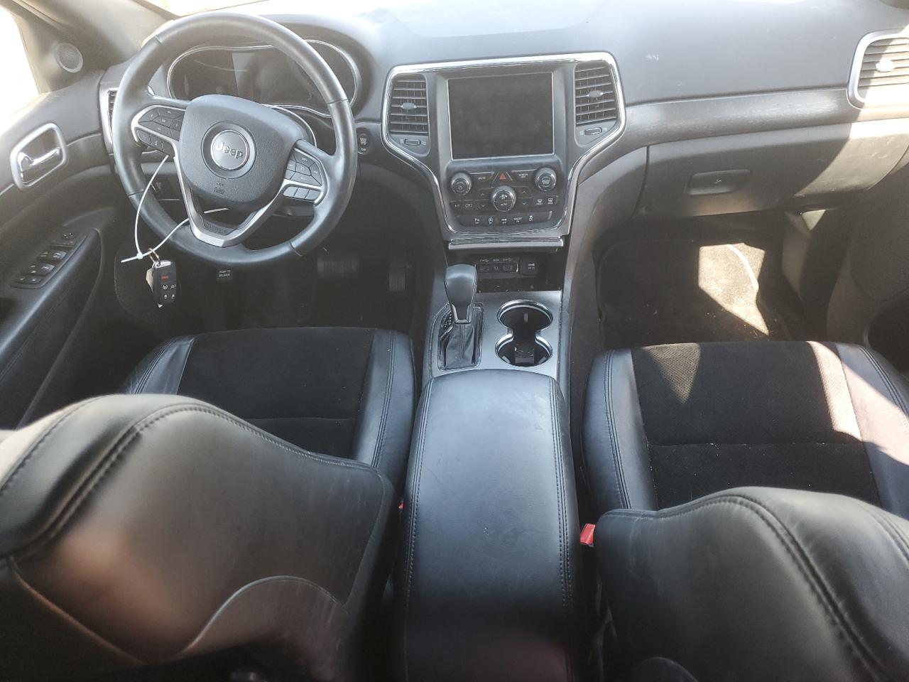 JEEP GRAND CHEROKEE LAREDO