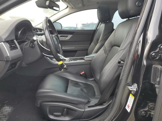 2017 JAGUAR XF PREMIUM SAJBD4BN0HCY31538