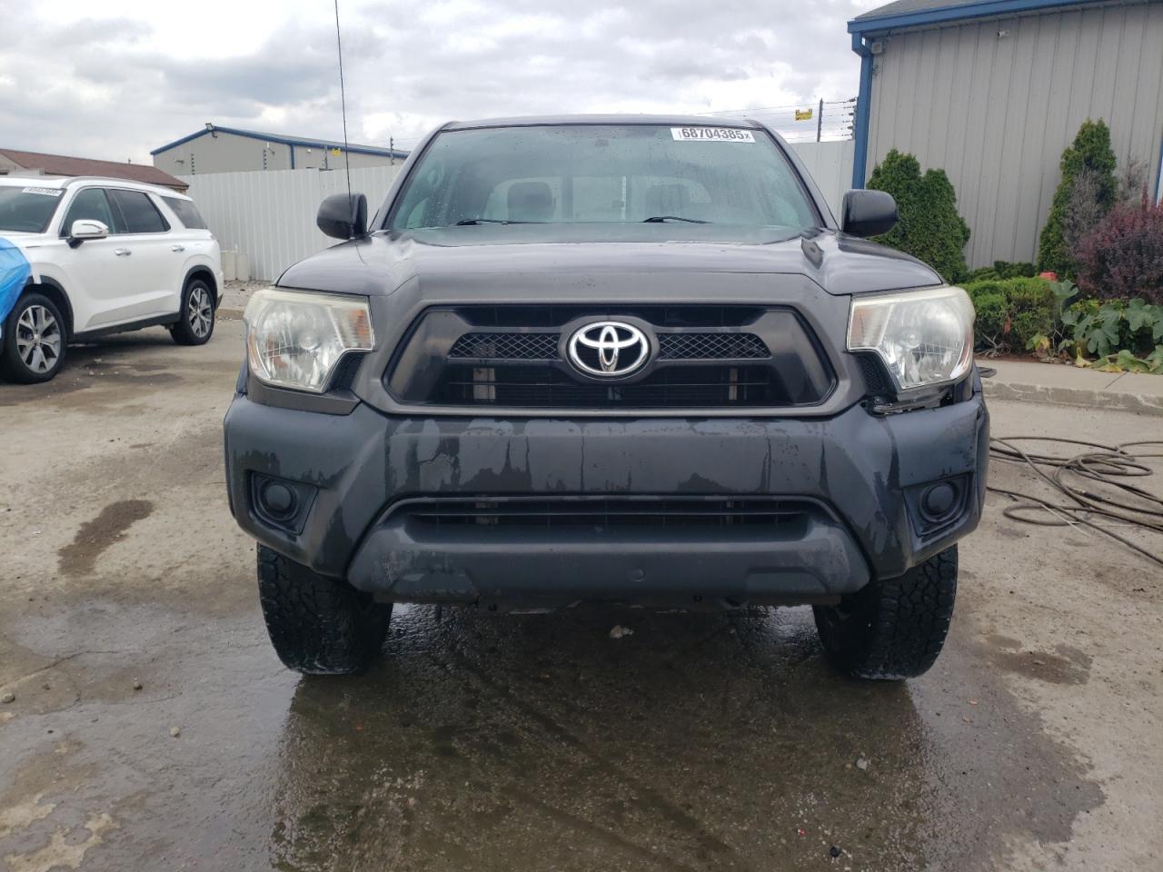 TOYOTA TACOMA DOUBLE CAB