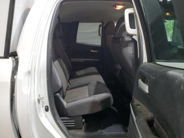 2016 TOYOTA TUNDRA DOU 5TFUY5F11GX544628