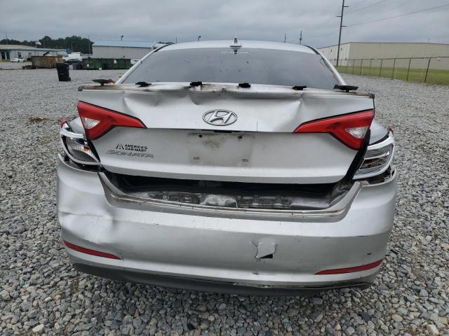 2015 HYUNDAI SONATA SE 5NPE24AF0FH118281