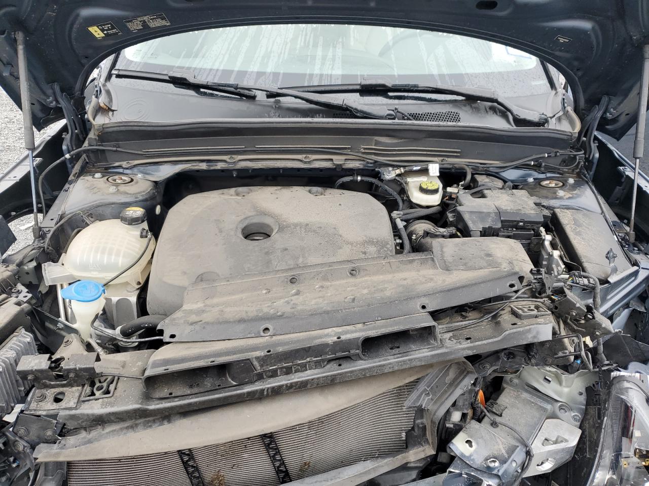 VOLVO XC40 T5 INSCRIPTION