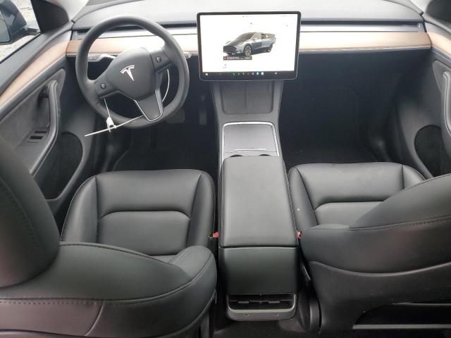 2024 TESLA MODEL Y 7SAYGDEE8RA323429
