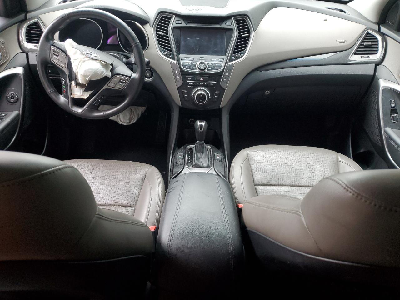 HYUNDAI SANTA FE SPORT