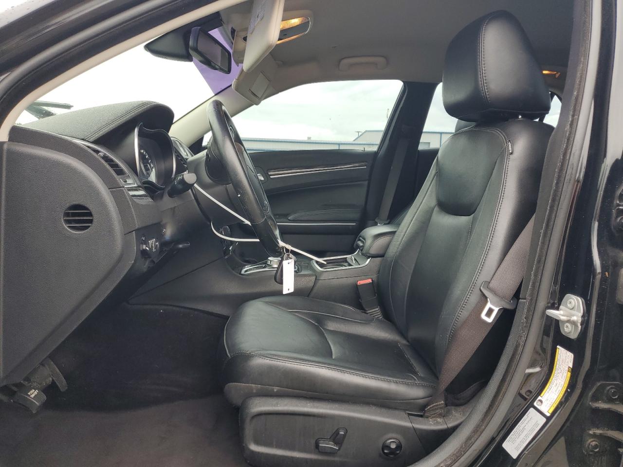 Lot #3310435298 2017 CHRYSLER 300 LIMITE