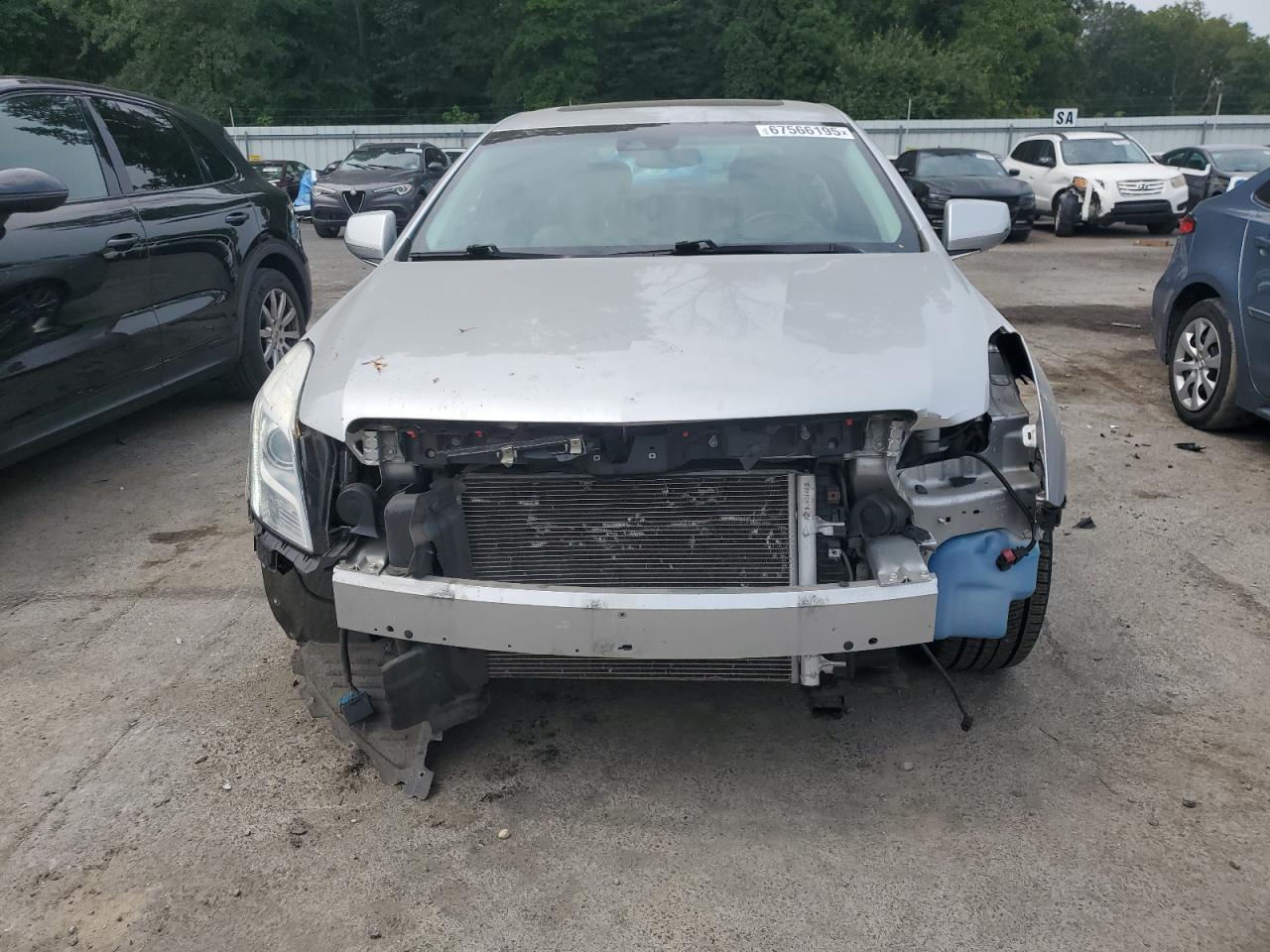 CADILLAC XTS LUXURY COLLECTION