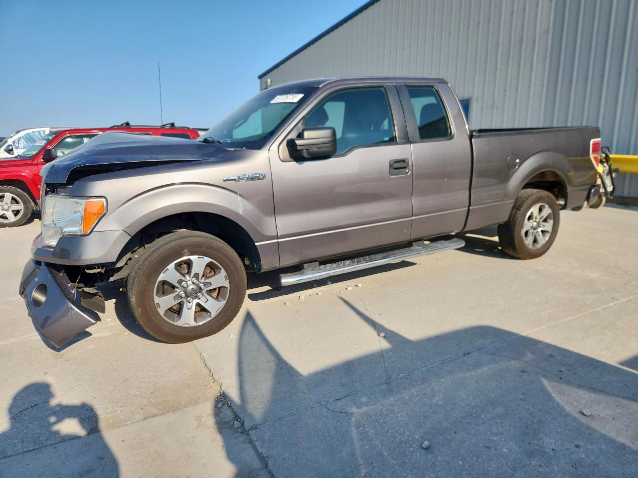 FORD F-150 SUPER CAB