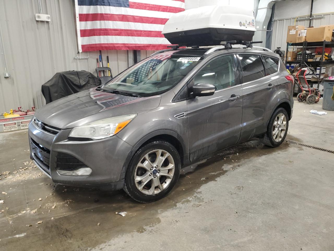 FORD ESCAPE TITANIUM
