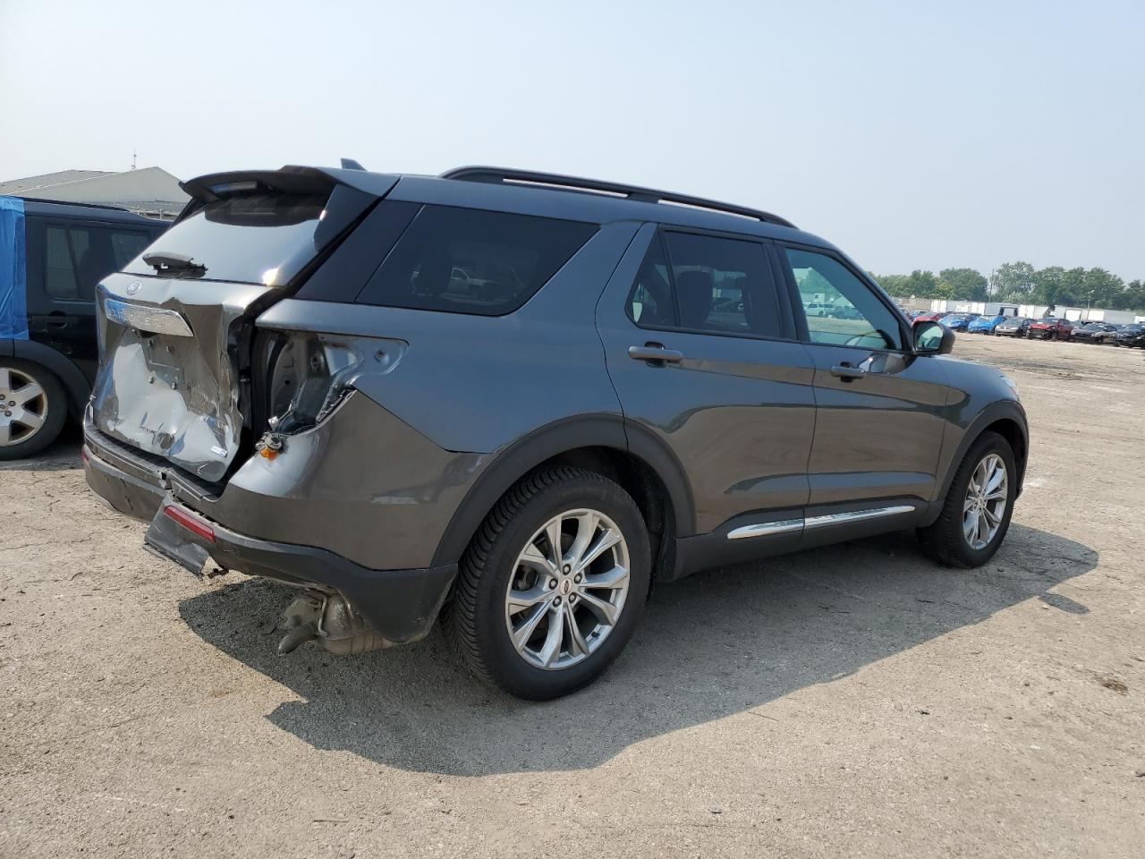 FORD EXPLORER XLT