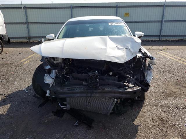 2017 VOLKSWAGEN PASSAT R-LINE 1VWDT7A3XHC055511