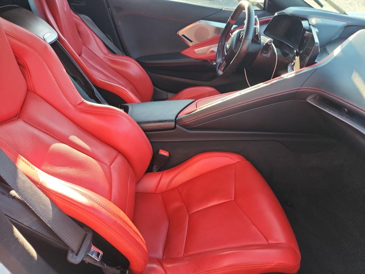 CHEVROLET CORVETTE STINGRAY 2LT