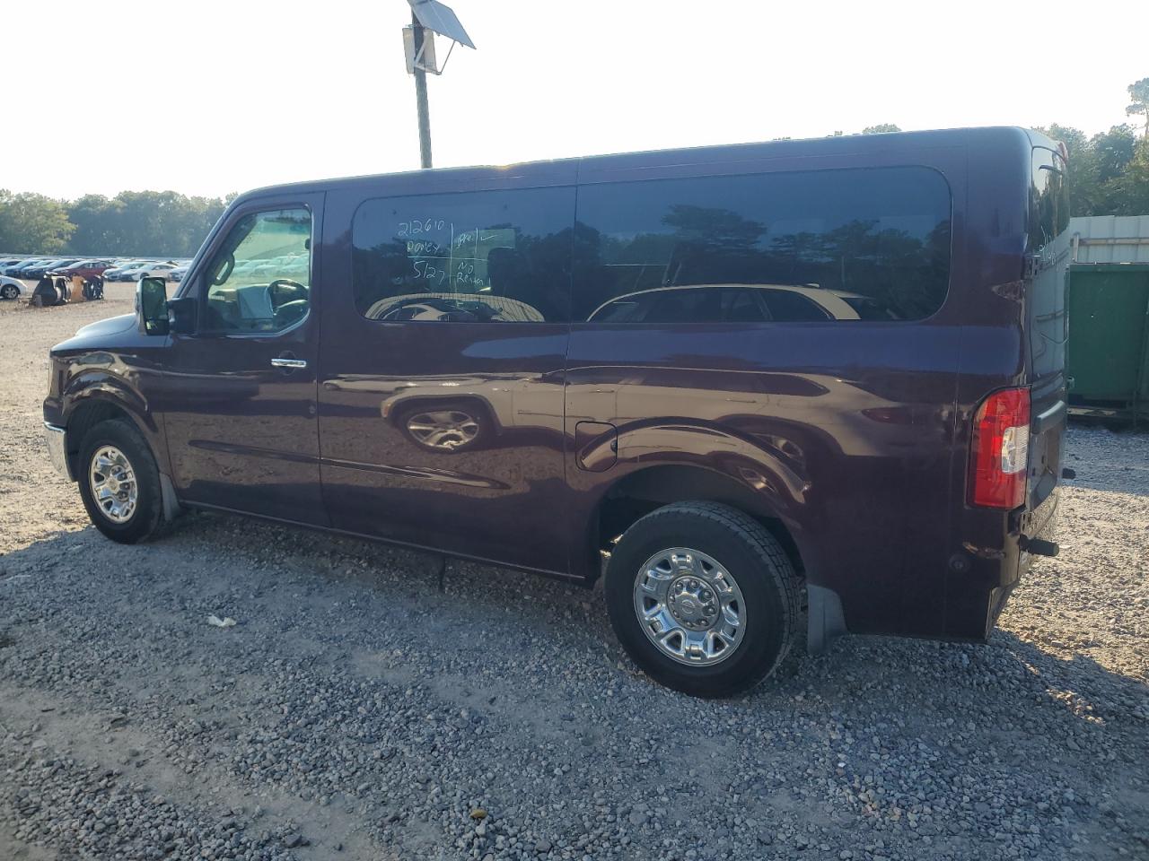 NISSAN NV3500 3500 S