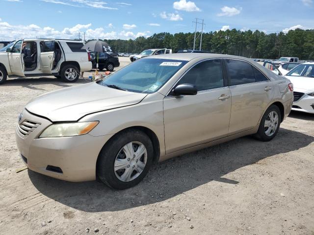 TOYOTA CAMRY BASE