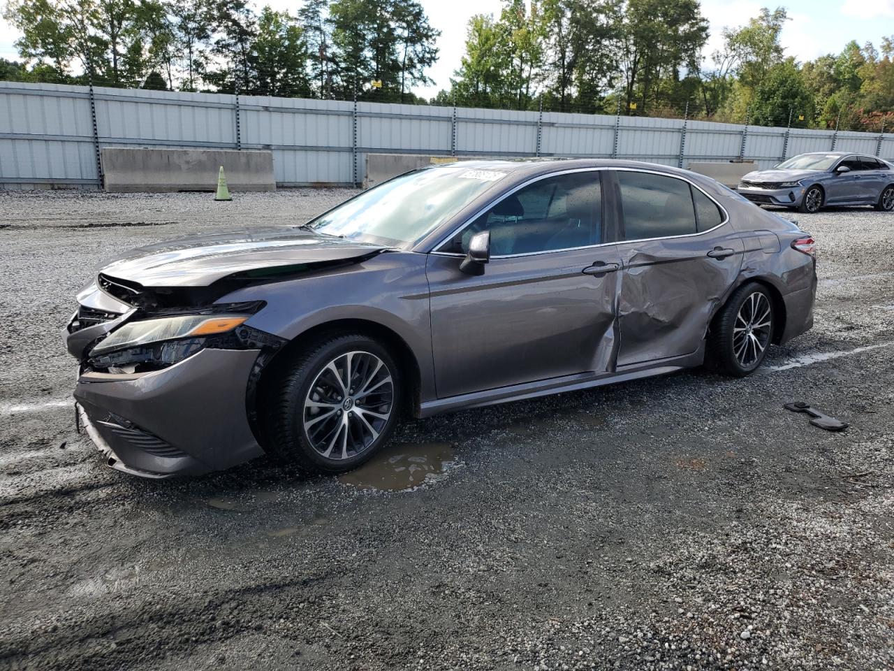 TOYOTA CAMRY L