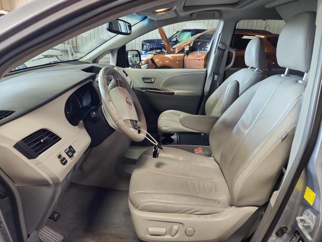 2011 TOYOTA SIENNA XLE - 5TDYK3DC7BS067374