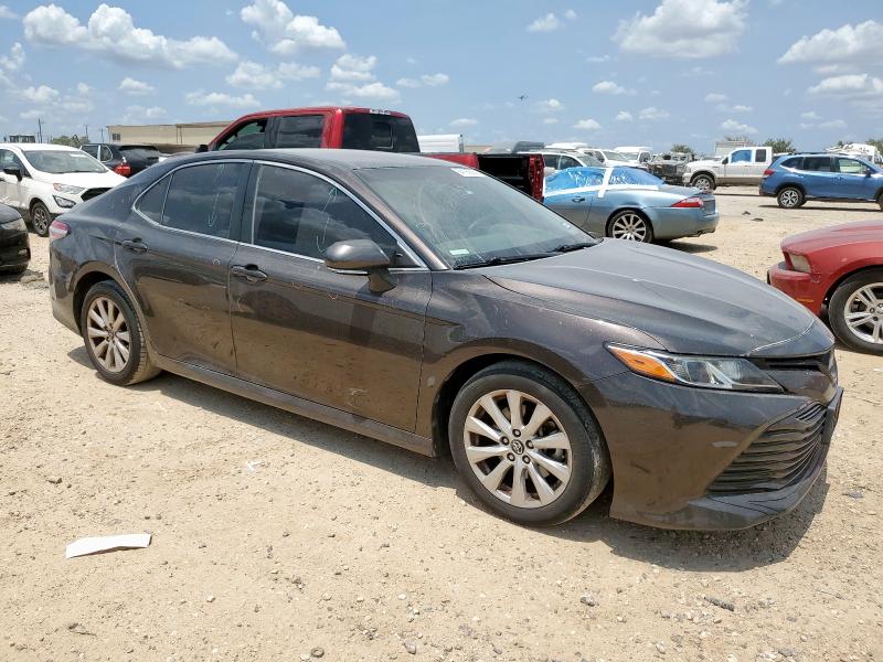 2018 TOYOTA CAMRY L 4T1B11HK1JU083543