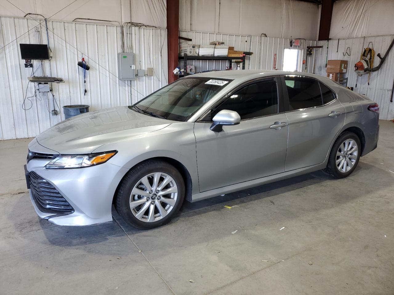 TOYOTA CAMRY L