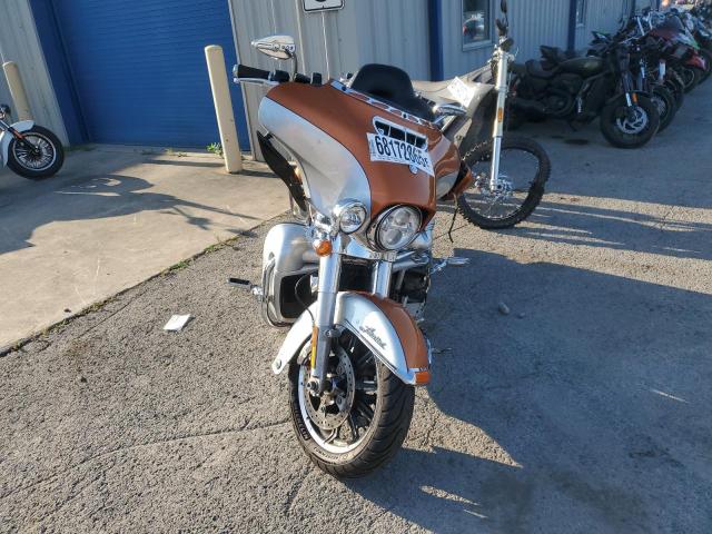 2014 HARLEY-DAVIDSON FLHTK ELECTRA GLIDE ULTRA LIMITED 1HD1KEL13EB682527