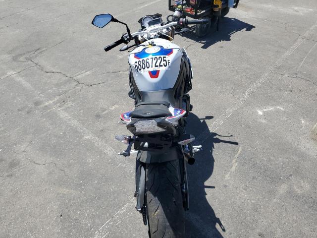 2021 BMW S 1000 R WB10D6201M6D47683