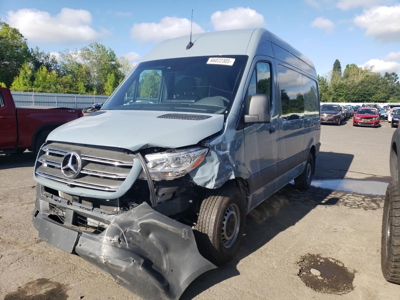 MERCEDES-BENZ SPRINTER 2500