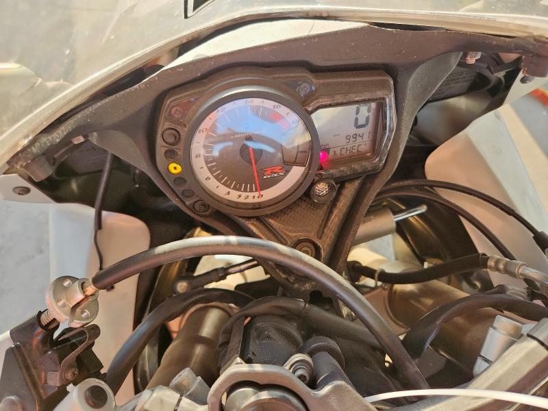 2008 SUZUKI GSX-R600 JS1GN7EA382111081