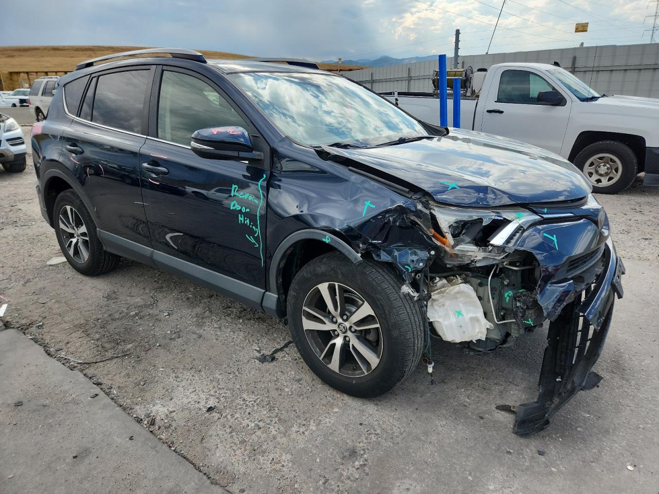 TOYOTA RAV4 ADVENTURE