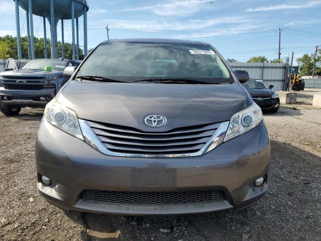 2015 TOYOTA SIENNA XLE 5TDYK3DC2FS672344